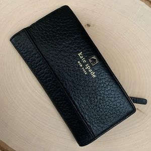 Kate Spade Black Slim Bifold Wallet